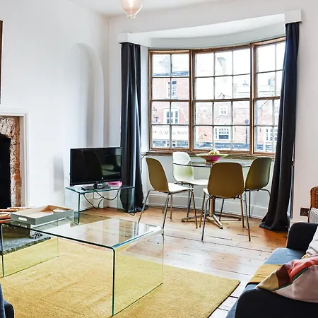 Holiday home Market Place View